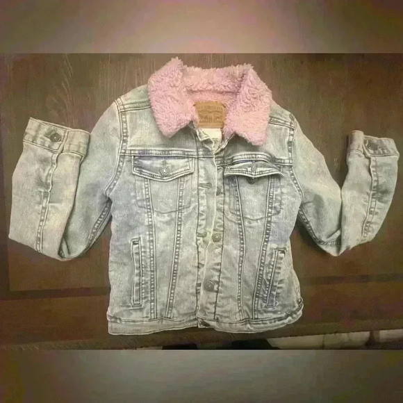 Levi Strauss Girls Denim Jacket Fleece Lined Size S - Picture 1 of 5